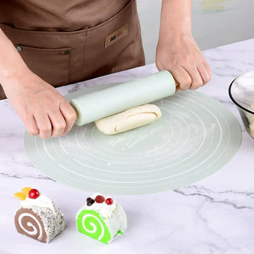 Silicone Rolling Pin & Kneading Mat Set (Random Color)