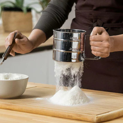 Stainless Steel Flour Sieve Strainer – Fine Mesh Kitchen Sifter for Baking & Dry Ingredients