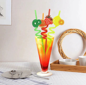 4 Pcs Colorful Cartoon Art Drinking Plastic Fruit Straws (Random Design)