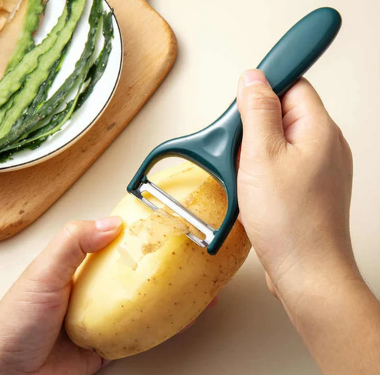 2 In 1 Plastic Veggie & Fruit Peeler