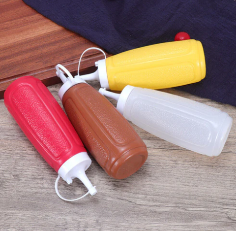 01 Pcs Refillable Sauce Squeeze Bottl