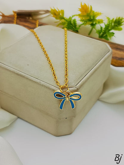 Fancy Beautiful Bow Style Gold Plated Pendants For Her