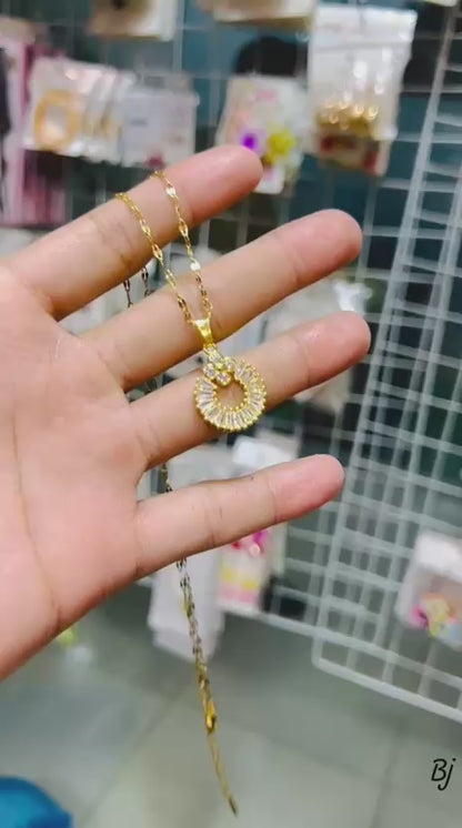 Fancy Beautiful Gold Plated Stainless Steel Zircon Work Pendants For Her